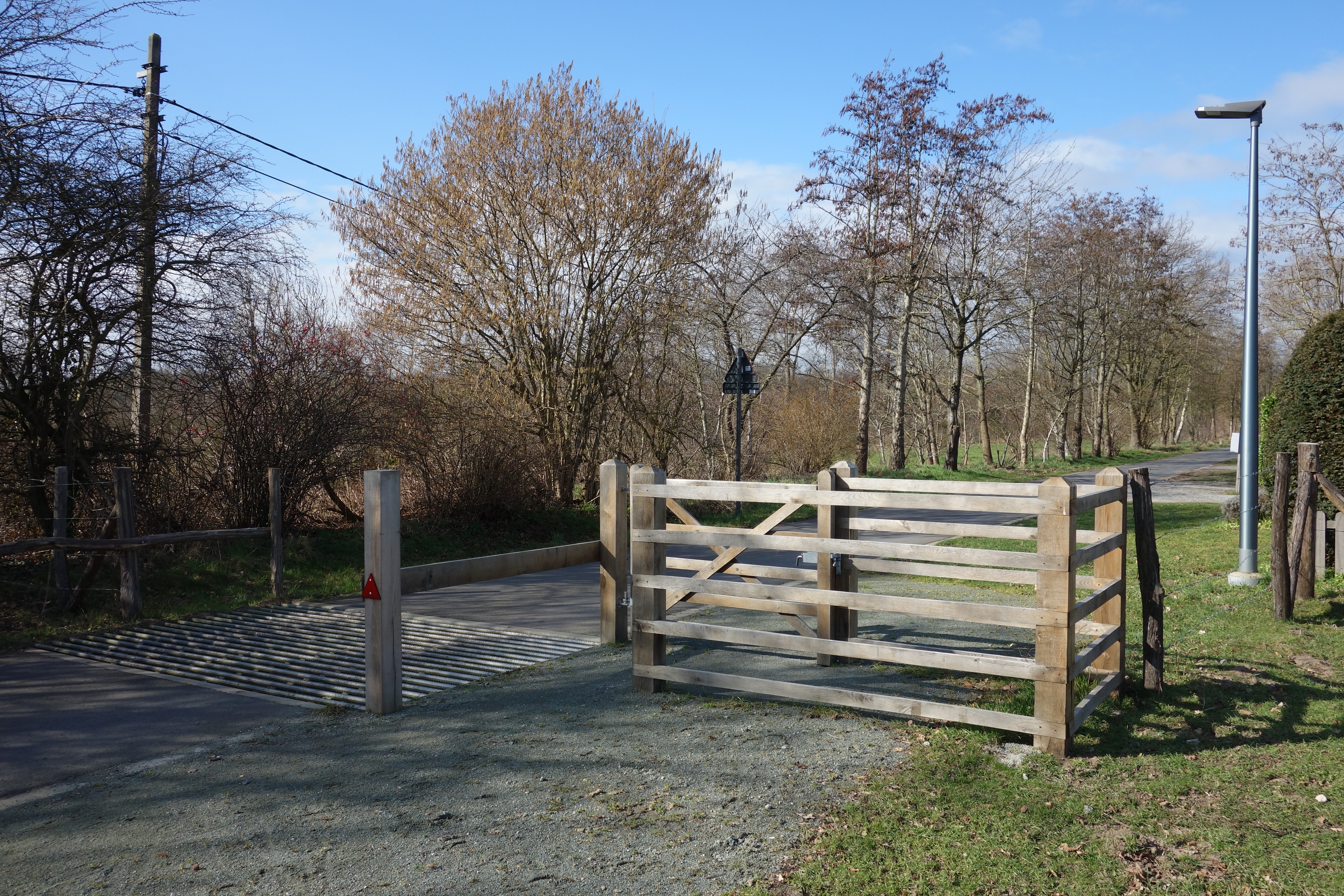 rolstoeltoegankelijk hek Parkbos Gent - Foto M De Bie